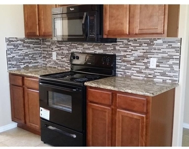925 Parkplace Ridge - Photo Thumbnail 1