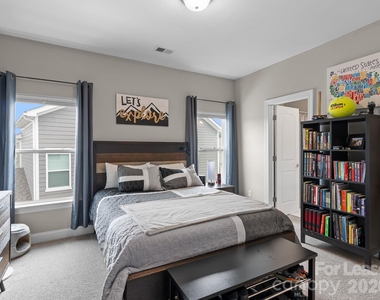 58 Walnut Springs Drive - Photo Thumbnail 28