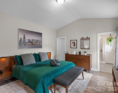 58 Walnut Springs Drive - Photo Thumbnail 15