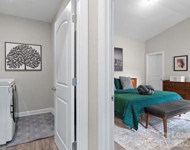 58 Walnut Springs Drive - Photo Thumbnail 17