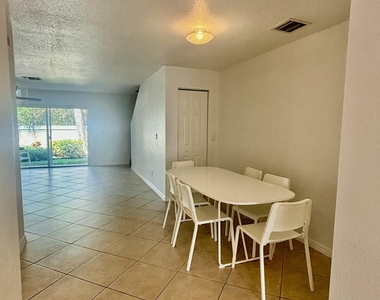 22162 Majestic Woods Way - Photo Thumbnail 1