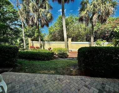 22162 Majestic Woods Way - Photo Thumbnail 16