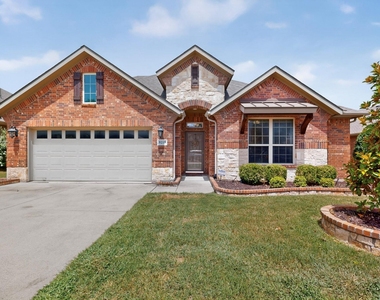 9215 Moon River Court - Photo Thumbnail 1