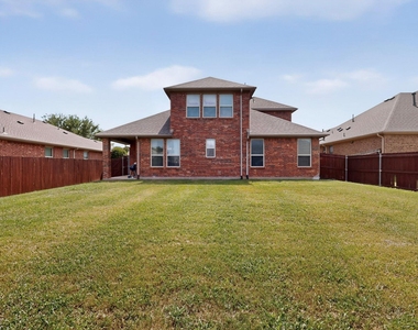 9215 Moon River Court - Photo Thumbnail 36