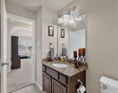9215 Moon River Court - Photo Thumbnail 31