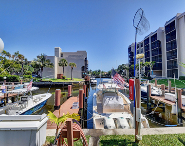 17 Royal Palm Way - Photo Thumbnail 46