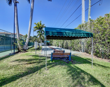 17 Royal Palm Way - Photo Thumbnail 48