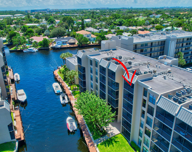17 Royal Palm Way - Photo Thumbnail 1