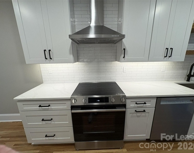 1412 Kenilworth Avenue - Photo Thumbnail 26