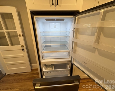 1412 Kenilworth Avenue - Photo Thumbnail 24