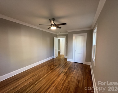 1412 Kenilworth Avenue - Photo Thumbnail 21