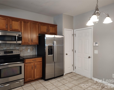8952 Kirkley View Court - Photo Thumbnail 1