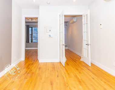 184 Suydam Street - Photo Thumbnail 4