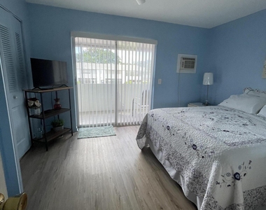 147 Markham G - Photo Thumbnail 6