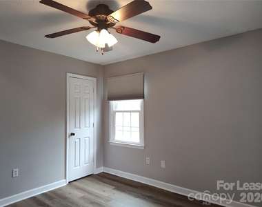 7413 Doves Nest Circle - Photo Thumbnail 25