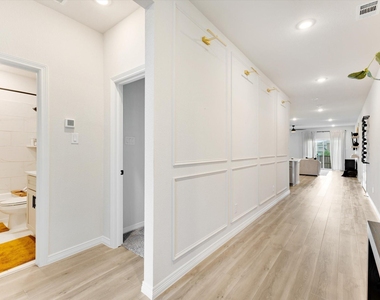 1141 Garden Grove Lane - Photo Thumbnail 21