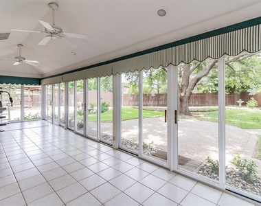 2604 Twinpost Court - Photo Thumbnail 9