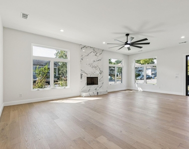 900 Haines Avenue - Photo Thumbnail 7