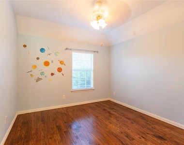 413 Brookmere Lane - Photo Thumbnail 23