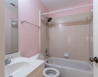 413 Brookmere Lane - Photo Thumbnail 19
