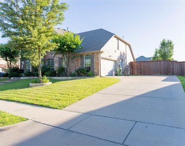 413 Brookmere Lane - Photo Thumbnail 1
