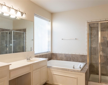 413 Brookmere Lane - Photo Thumbnail 15