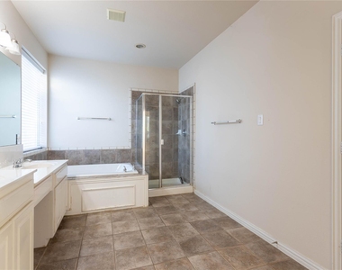 413 Brookmere Lane - Photo Thumbnail 14