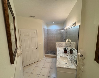 8246 Mulligan Circle - Photo Thumbnail 8