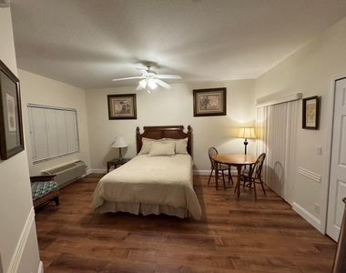 8246 Mulligan Circle - Photo Thumbnail 12