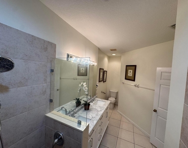 8246 Mulligan Circle - Photo Thumbnail 9