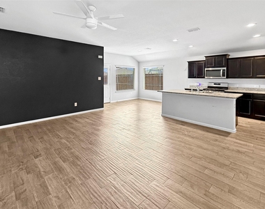 9749 Walnut Cove Drive - Photo Thumbnail 2