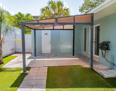 114 Ne 16th Terrace - Photo Thumbnail 22