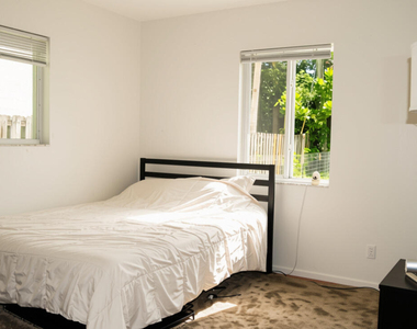 114 Ne 16th Terrace - Photo Thumbnail 12