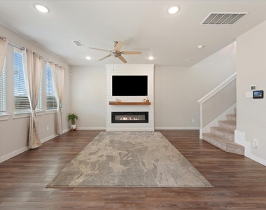2616 Gaulding Street - Photo Thumbnail 4
