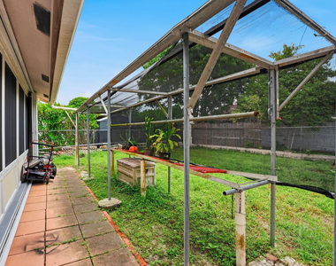 2171 Nw 76th Avenue - Photo Thumbnail 34