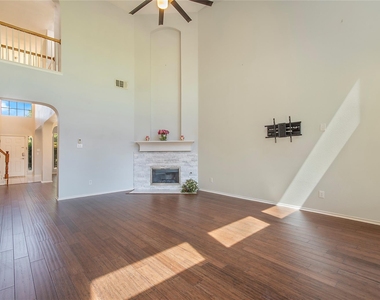 8172 Peacock Lane - Photo Thumbnail 8
