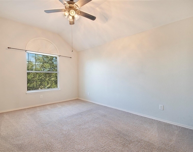 8172 Peacock Lane - Photo Thumbnail 21