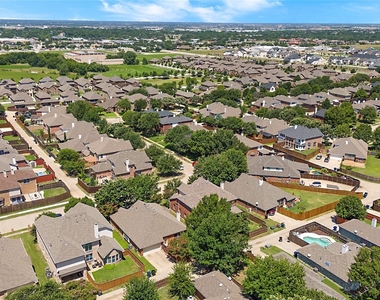 8172 Peacock Lane - Photo Thumbnail 38