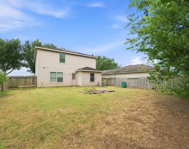 6811 Waterlilly View Lane - Photo Thumbnail 24