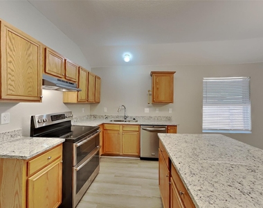3205 Muleshoe Lane - Photo Thumbnail 7