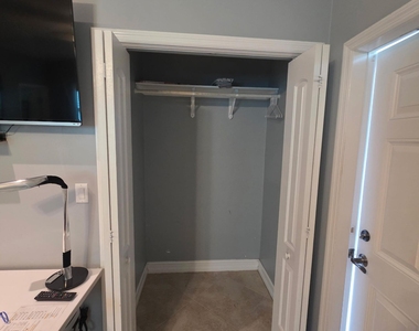 121 Dove Lake Drive - Photo Thumbnail 8