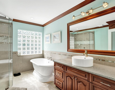 4142 Nw 58th Drive - Photo Thumbnail 37
