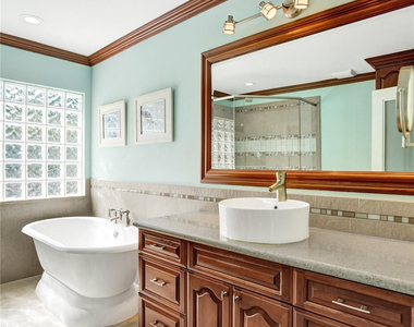 4142 Nw 58th Drive - Photo Thumbnail 36