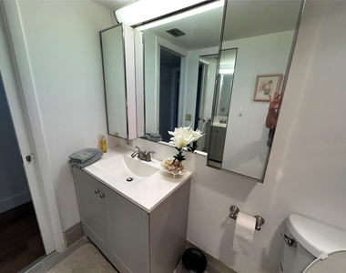 3405 Bimini Lane - Photo Thumbnail 18