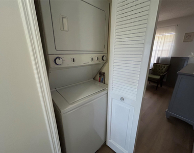 3405 Bimini Lane - Photo Thumbnail 21