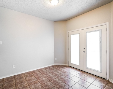 5293 Chessie Circle - Photo Thumbnail 5