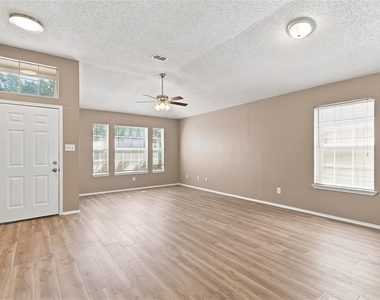 7053 Northpointe Drive - Photo Thumbnail 1