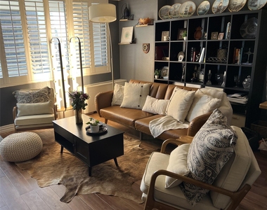 3883 Turtle Creek Boulevard - Photo Thumbnail 11