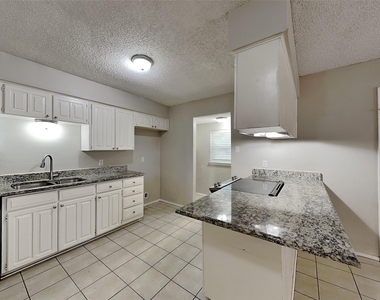 4208 Selina Court - Photo Thumbnail 3
