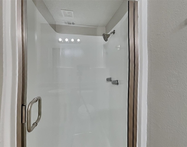 4208 Selina Court - Photo Thumbnail 8